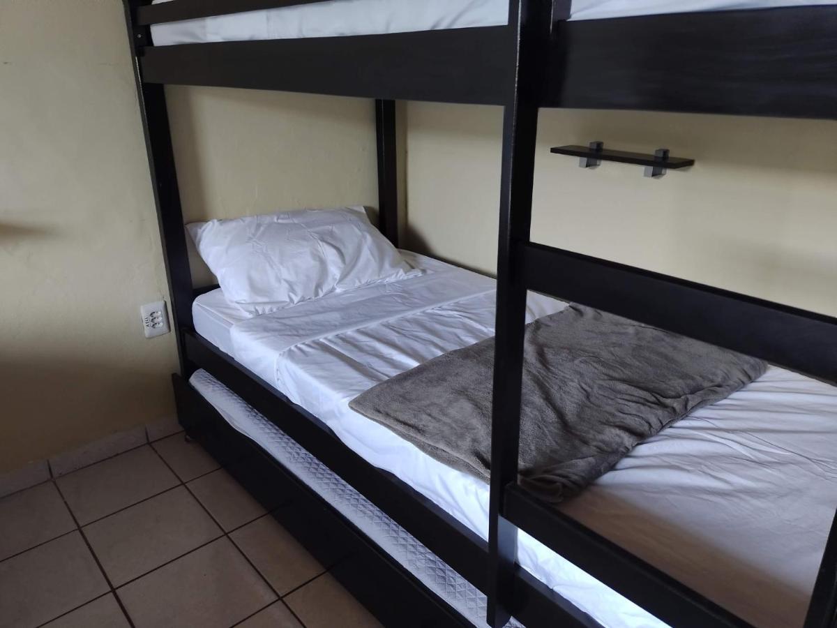 Jo House Hostel Боа Виста Екстериор снимка